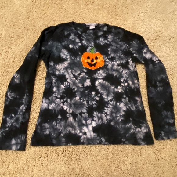 Halloween tie-died shirt - Picture 1 of 6